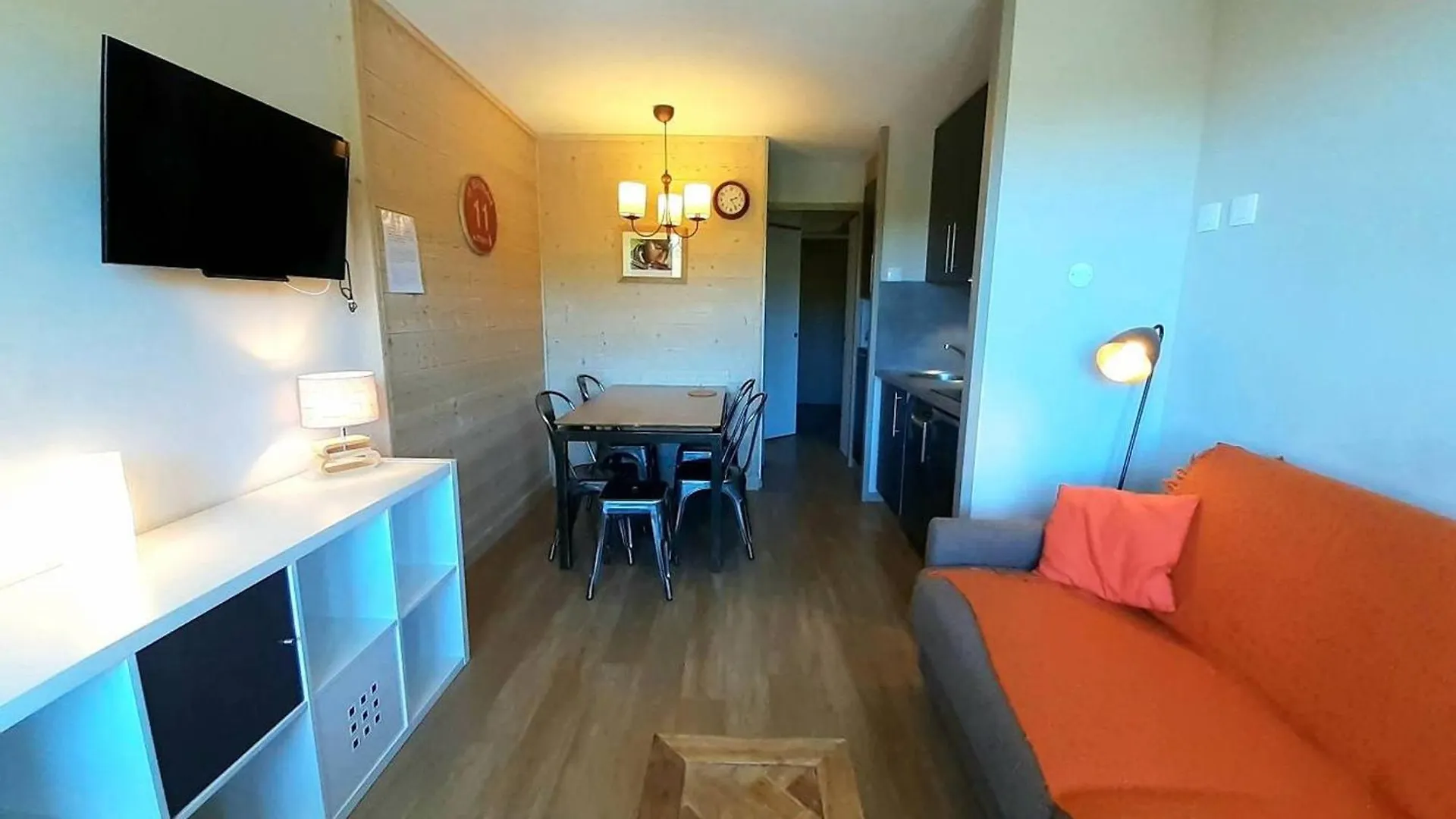Charmant Appart. Skis Aux Pieds A Belle Plagne - Fr-1-351-60 La Plagne Apartment